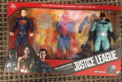 *24 ENSEMBLE DE 3 FIGURINES WONDER WOMAN, BATMAN ET SUPERMAN (DC COMIC)